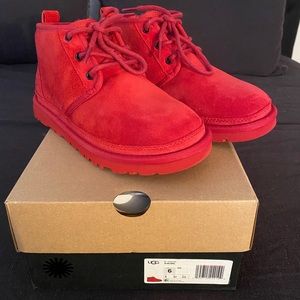Red Ugg Neumel